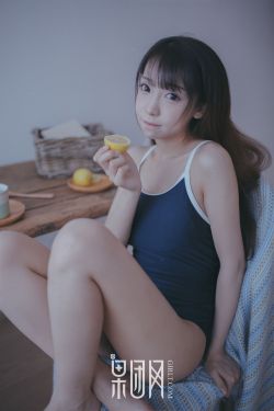 美女考比